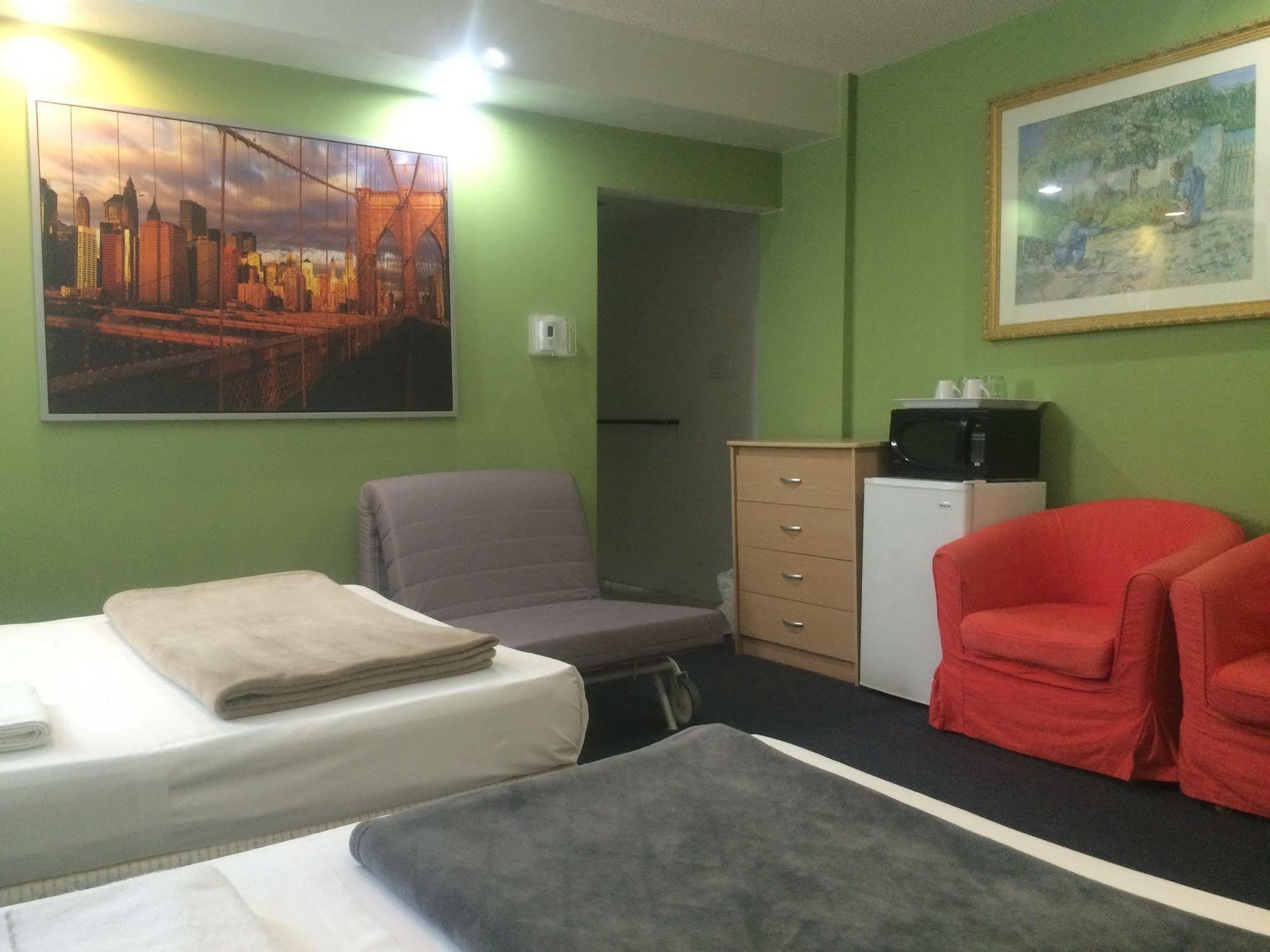 Adas Guesthouse Toronto Extérieur photo